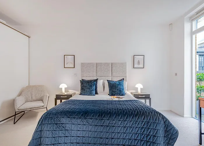 The Most Premium Apartments Oxford Street Area